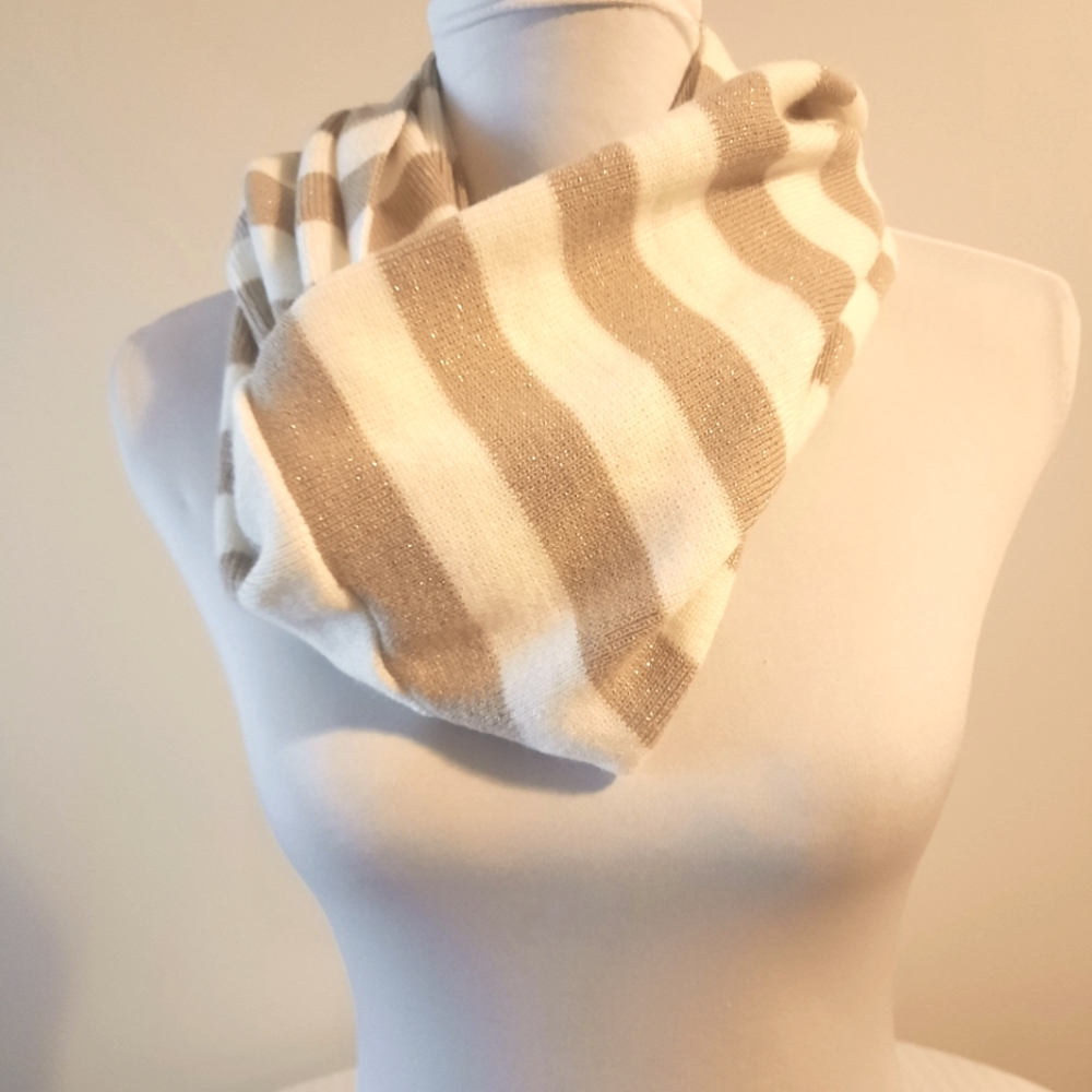 Striped scarf and gloves